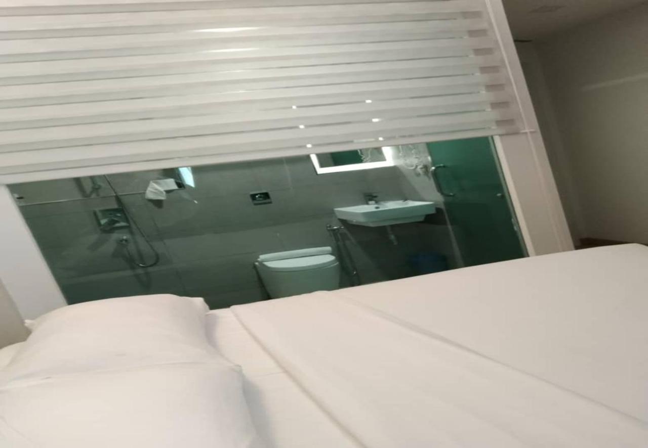 Minimalist Hotel Johor Bahru Ngoại thất bức ảnh